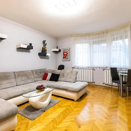 Apartament Dorn Seghedin
