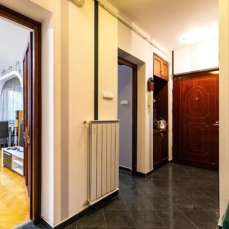 Dorn Διαμέρισμα *